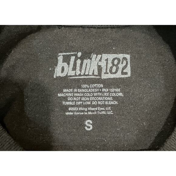 Blink 182 Oversized T Shirt Women’s Size S - Picture 4 of 5
